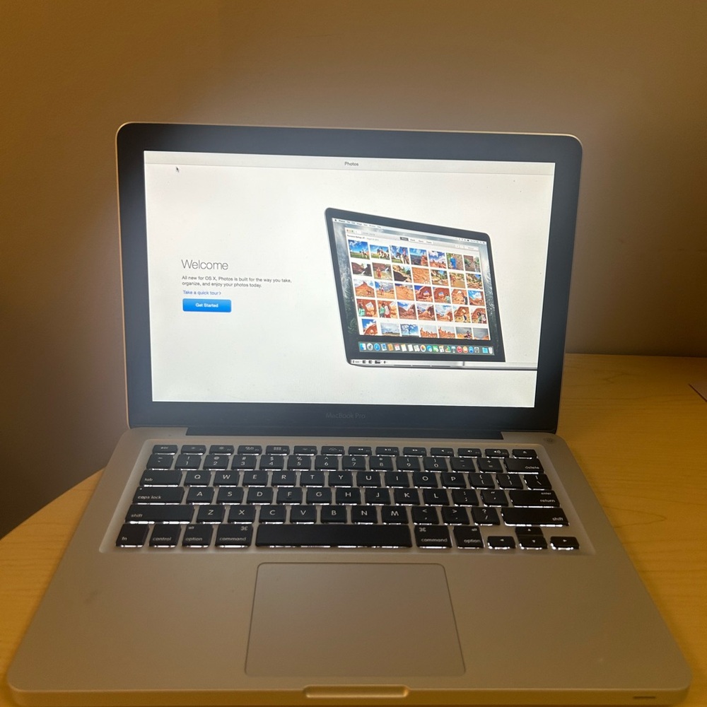 2011 Apple MacBook Pro